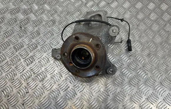 BMW 2 F45 Front wheel hub 6876646 UKL203642 08708260