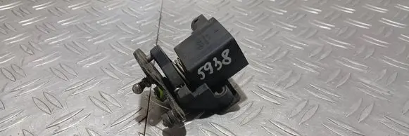 Mercedes-Benz ML W163 Accelerator throttle pedal A0125423317 3317