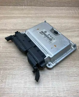Volkswagen PASSAT B5.5 Engine control unit/module ECU 038906019CD 0281010218