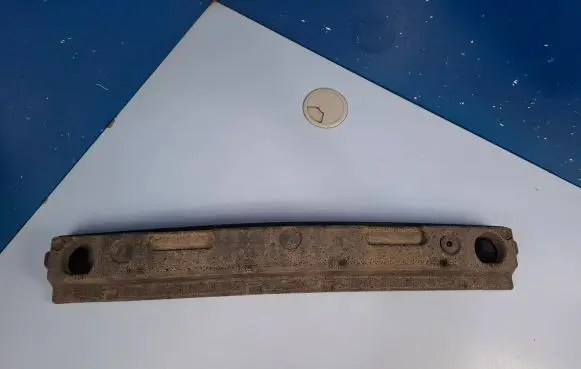 Front bumper foam support bar