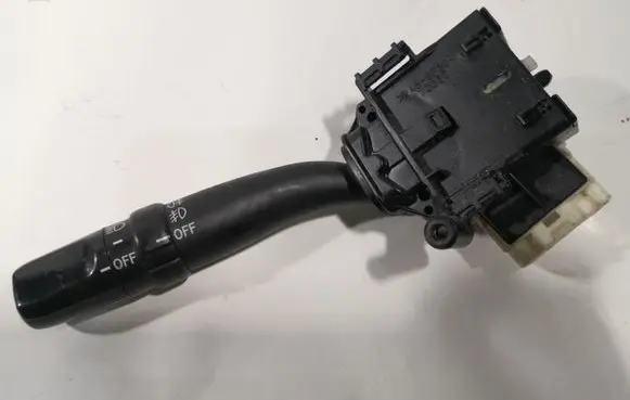 Toyota Avensis T250 Indicator stalk 173650