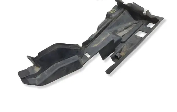 Ford Focus Other engine bay part BM51A02476AF D2L4A