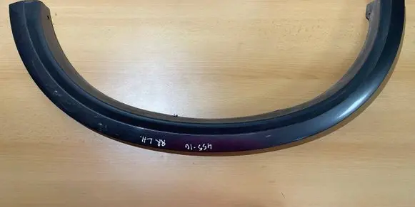 Volvo XC90 Rear arch trim 30779579