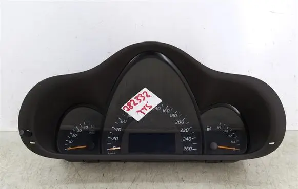 Mercedes-Benz C AMG W203 Speedometer (instrument cluster) A2035408611