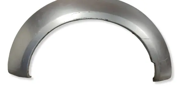 Nissan Navara D22 Rear arch trim 93827 93827VK000