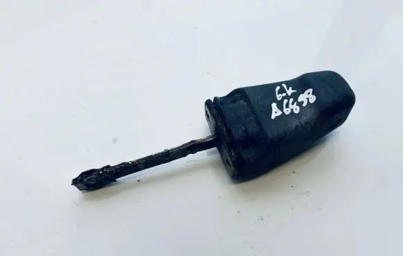 Volkswagen PASSAT B4 Rear door check strap stopper 3a0837323