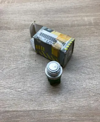 Renault Laguna II Coolant temperature sensor 7700829427