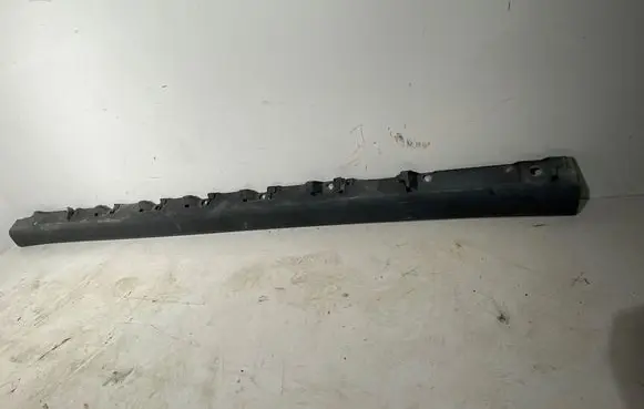 Suzuki Ignis Sill 7723162R1