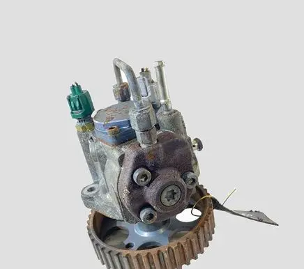 Opel Astra J Fuel injection high pressure pump 8981030281 HU2940000503