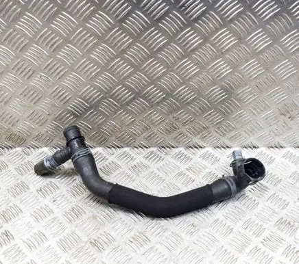 Skoda Karoq Engine coolant pipe/hose