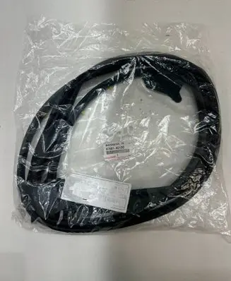 Toyota RAV 4 (XA50) Front door rubber seal 6786142120