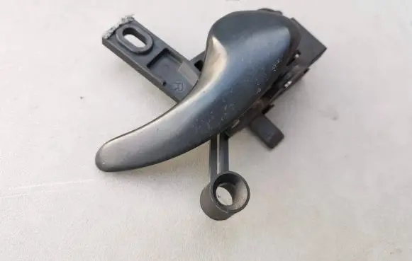 Ford Galaxy Front door interior handle 7M0837020A 95VW22600AUW 7H0837020A