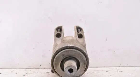 Volkswagen Transporter - Caravelle T6 Engine mount bracket 7E0199849F