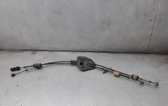 Renault Scenic II - Grand scenic II Gear shift cable linkage 