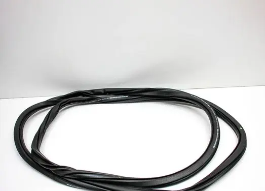 Seat Ateca Rubber seal front coupe door 575867365P