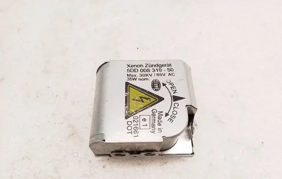 BMW X5 E53 Headlight ballast module Xenon 5DD00831950
