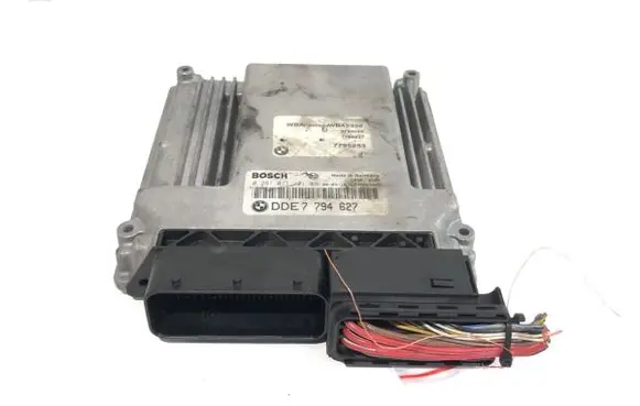 BMW X3 E83 Engine control unit/module ECU 7794627