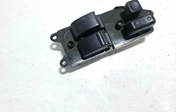 Toyota Corolla E120 E130 Electric window control switch 37076a349a02 8482002090