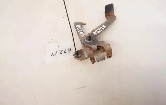 Mazda Xedos 9 Engine bonnet/hood lock/catch