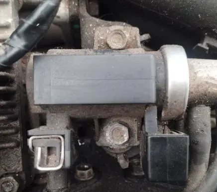Opel Combo C Turbo solenoid valve 72190338 897218