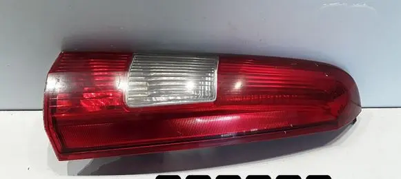Volvo V70 Rear/tail lights 9154494