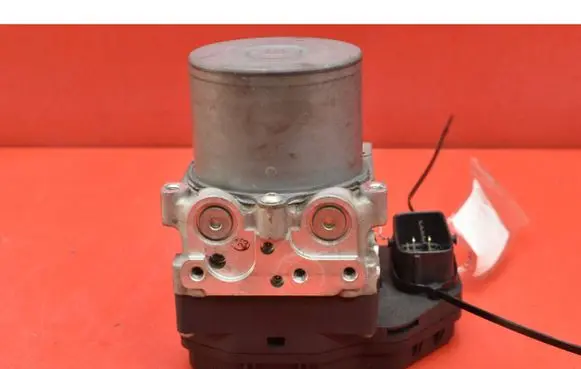 Mazda 6 ABS Pump 133800-4451