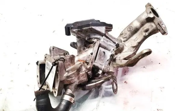 Mercedes-Benz E W212 EGR valve A6511400060Q05 A6511400508