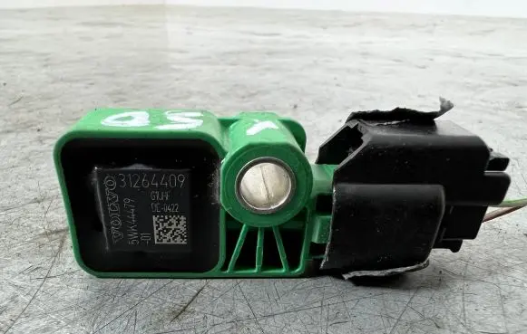 Volvo V50 Airbag deployment crash/impact sensor 31264409