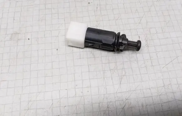 Renault Laguna II Brake pedal sensor switch 414988