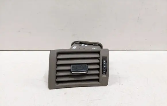 Audi A4 S4 B7 8E 8H Dashboard side air vent grill/cover trim 8E0820901F 438301 36113045