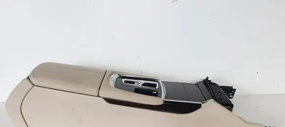BMW 7 G11 G12 Center console