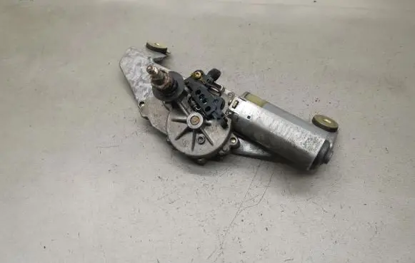 Volvo S40, V40 Rear window wiper motor 0390201529