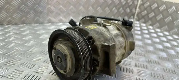 KIA Sorento Air conditioning (A/C) compressor (pump) 977012P250