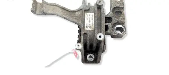 Skoda Octavia Mk3 (5E) Engine mount bracket 5Q0199262BH