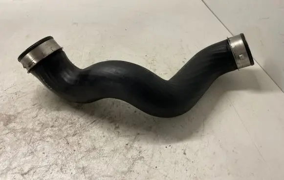 Mercedes-Benz E W211 Intercooler hose/pipe A2115282682