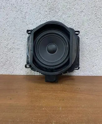 BMW X6 E71 Subwoofer speaker 1080 102