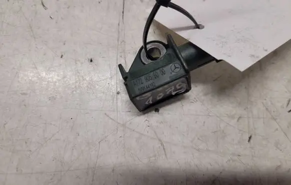 Mercedes-Benz E W212 Airbag deployment crash/impact sensor A1729056000