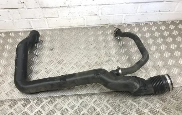 Land Rover Discovery 4 - LR4 Air intake hose/pipe AH227990AC AH229F287AC