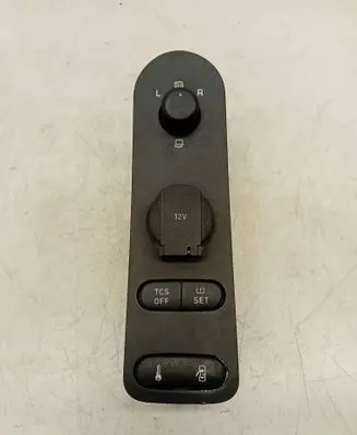 Wing mirror switch