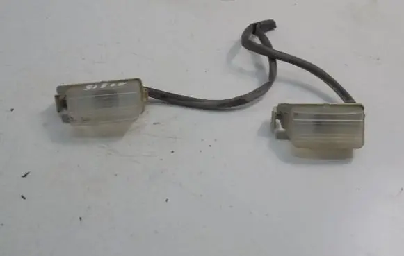 Nissan Tiida C11 Number plate light 1090038