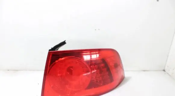 Volkswagen Phaeton Rear/tail lights