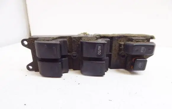 Toyota Avensis T220 Mirror switch trim 