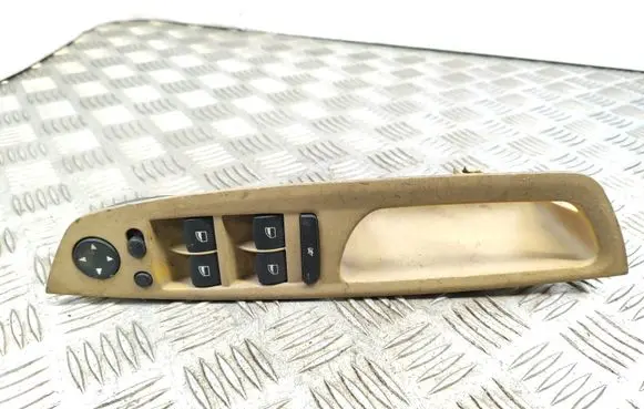 BMW X5 E70 Electric window control switch 51417137137