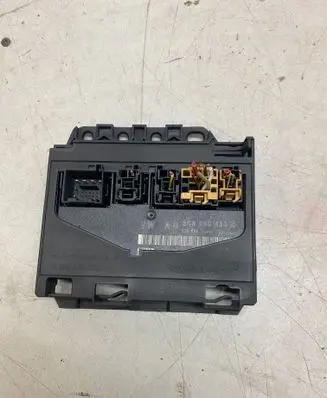 Volkswagen PASSAT B6 Comfort/convenience module 3C0959433R S04727H042