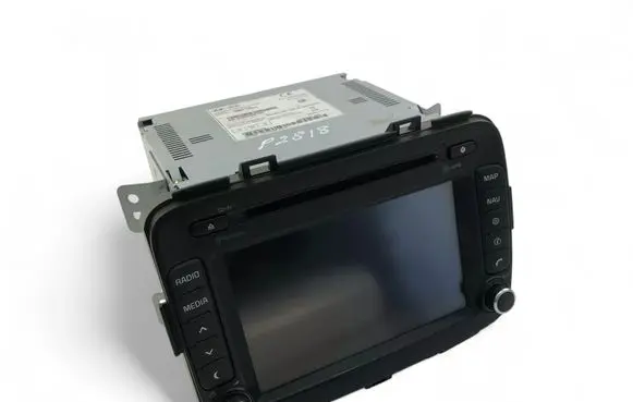 Radio/CD/DVD/GPS head unit