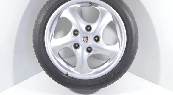 Porsche 911 996 R17 alloy rim 99636212400