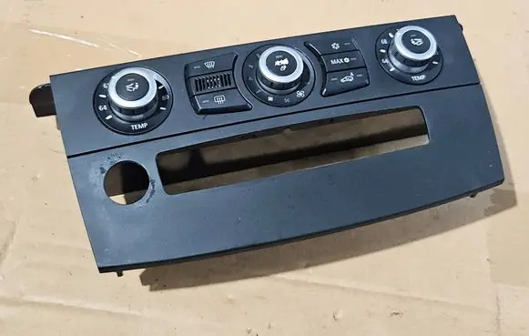 BMW 5 E60 E61 Climate control unit 9177715 900252340008 1651841