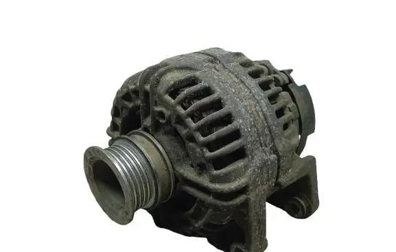 Opel Astra H Generator/alternator 0124425005 24447429 14V120A