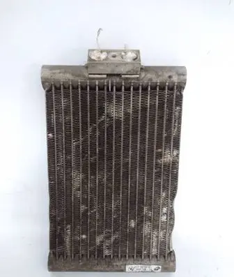 BMW X4 F26 Engine oil radiator 7601536 17217601536