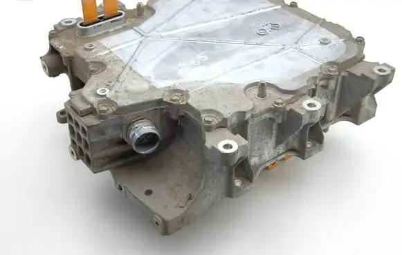 Nissan Leaf II (ZE1) Voltage converter inverter 291A05SA0A HYQ210010